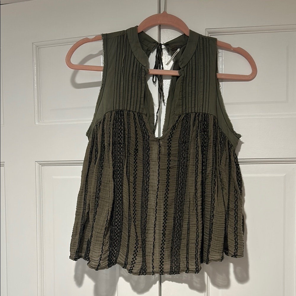 Johnny Was Green Pleated Tie Front Tank Top